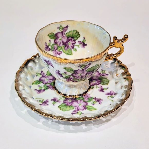 Shafford VTG pearlescent tea cup and Saucer. - Picture 2 of 9